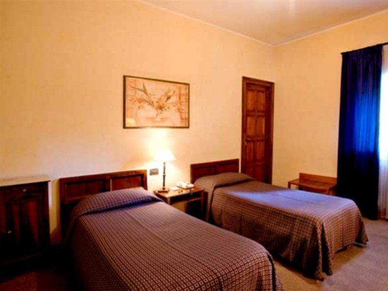 Hotel Columbus Roma Exterior foto